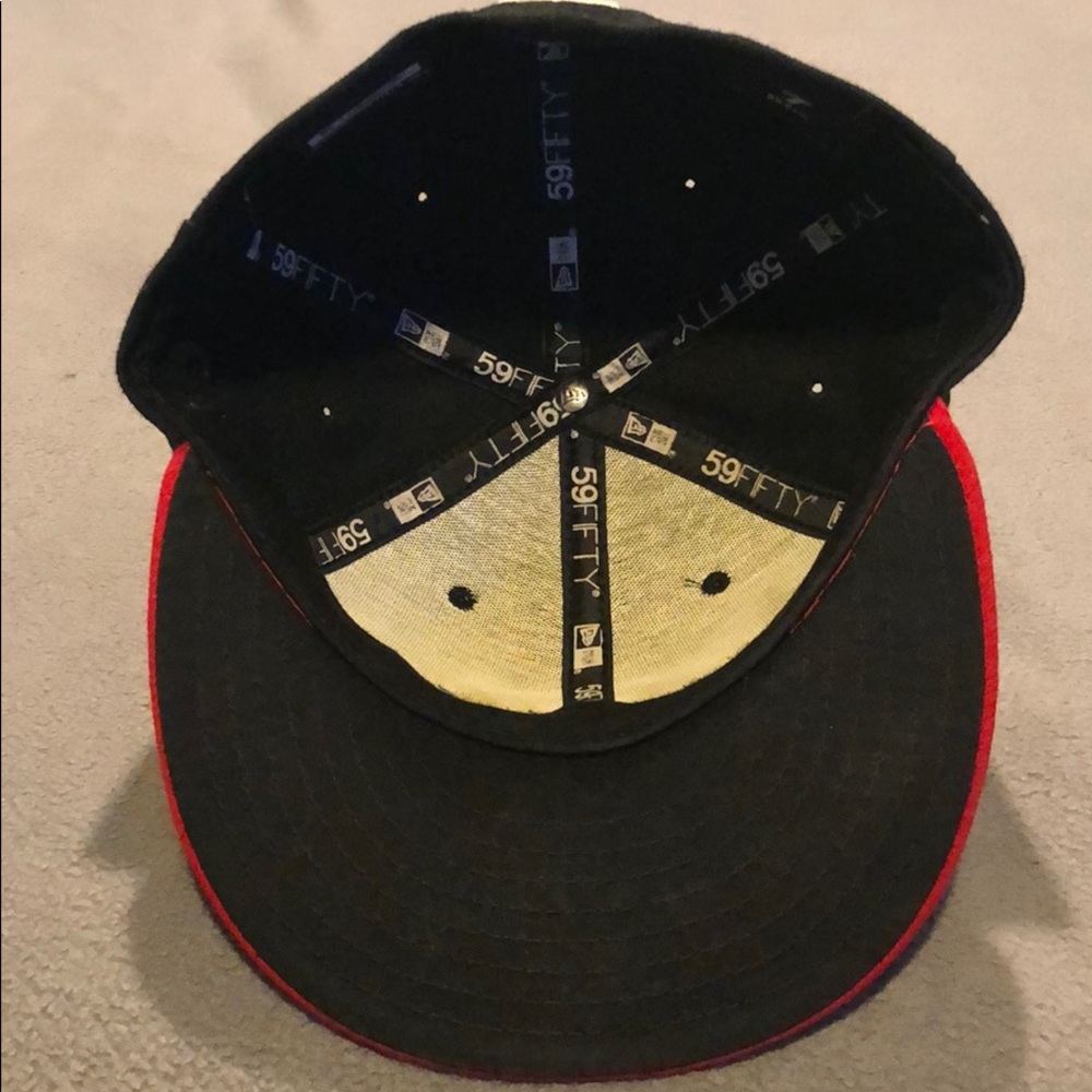 Cincinnati Reds Fitted Baseball Hat - Picture 2 of 2